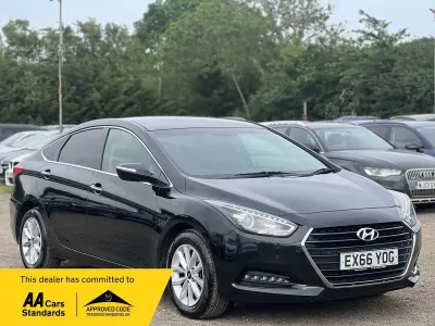 Käytetty Hyundai i40 SE 2016 Musta Sedan