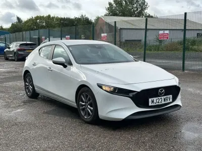 Used Mazda 3 120 HP (88 kW) 2023 White Hatchback