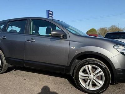 Begagnad Nissan Qashqai Acenta 131 HK (96 kW) 2012 Grå SUV