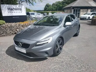 Used Volvo V40 R-Design Pro 150 HP (110 kW) 2017 Grey Hatchback
