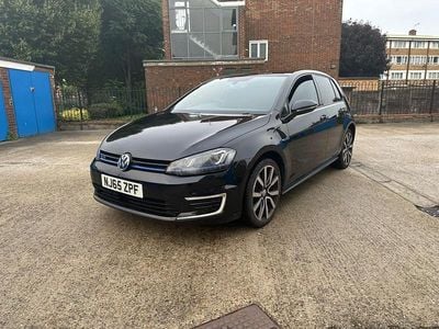 Used VW Golf VII GTE 204 HP (150 kW) 2015 Black Hatchback