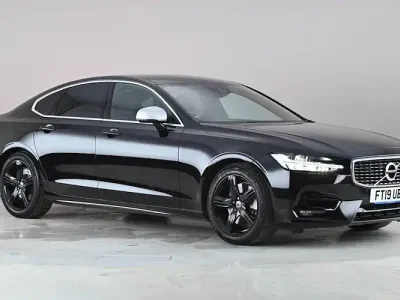 Usado Volvo S90 R-Design 190 CV (139 kW) 2019 Negro Berlina