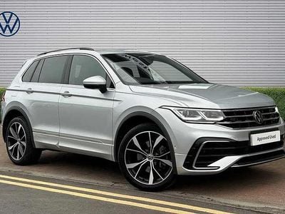Usado VW Tiguan R-line 245 HP (180 kW) 2023 Prateado SUV