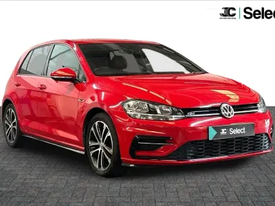 Used VW Golf VII R-line 147 HP (108 kW) 2019 Red Hatchback