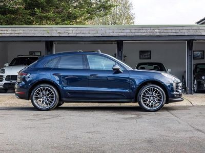 Used Porsche Macan 245 HP (180 kW) 2019 Blue SUV