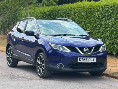 Used Nissan Qashqai Tekna 2017 Blue SUV