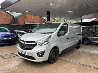 Used Vauxhall Vivaro Sportive 120 HP (88 kW) 2019 Silver MPV