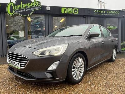 Used Ford Focus Titanium 150 HP (110 kW) 2018 Grey Hatchback