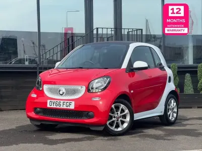 Used Smart ForTwo Coupé Passion 71 HP (52 kW) 2016 Red Coupe