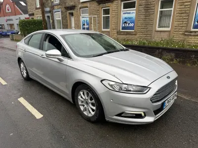 Used Ford Mondeo Titanium 150 HP (110 kW) 2016 Silver Hatchback