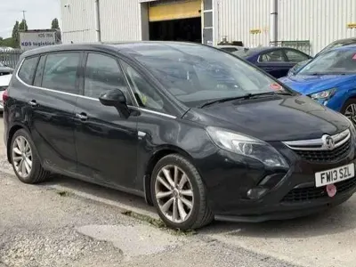 Used Vauxhall Zafira Tourer 165 HP (121 kW) 2013 MPV