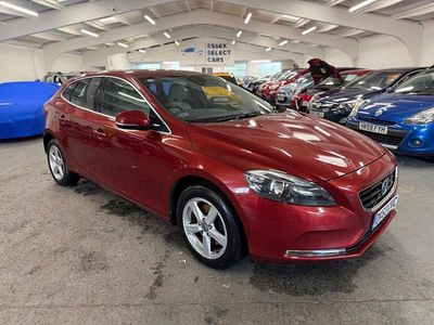 Used Volvo V40 SE 2013 Red Hatchback