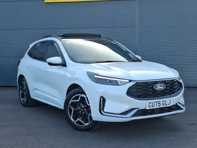 Used Ford Kuga ST-Line X 180 HP (132 kW) 2025 White SUV