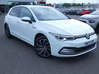 Used VW Golf VIII Edition 128 HP (94 kW) 2023 White Hatchback