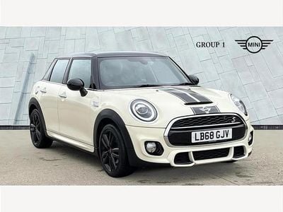 Used Mini Cooper S Sport 192 HP (141 kW) 2018 White Hatchback