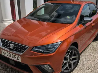 Usado Seat Ibiza XCELLENCE Lux 116 HP (85 kW) 2020 Laranja Citadino