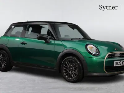 Used Mini Cooper Hatch 113 kW (154 HP) 2025 Green Hatchback