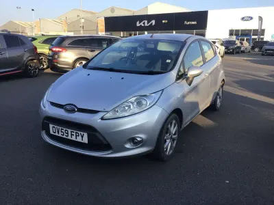Used Ford Fiesta Zetec 70 HP (51 kW) 2009 Silver Hatchback
