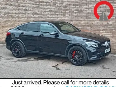 Usado Mercedes GLC220 AMG line 170 HP (125 kW) 2018 Preto Coupé