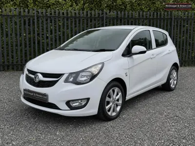 Used Vauxhall Viva 75 HP (55 kW) 2018 White Hatchback
