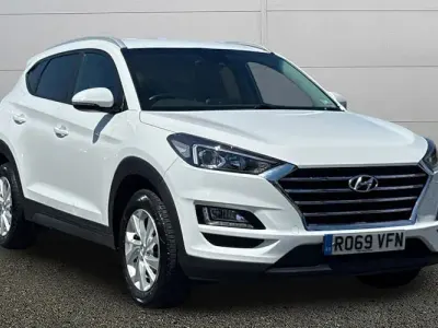 Used Hyundai Tucson SE 132 HP (97 kW) 2019 White SUV
