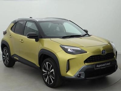Used Toyota Yaris Cross Edition 113 HP (83 kW) 2022 Yellow SUV
