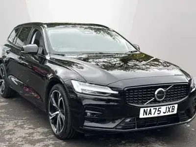 Używany Volvo V60 Plus 194 KM (142 kW) 2026 Kombi