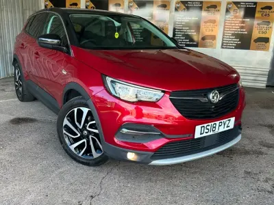 Used Vauxhall Grandland X Elite 130 HP (95 kW) 2018 Red SUV
