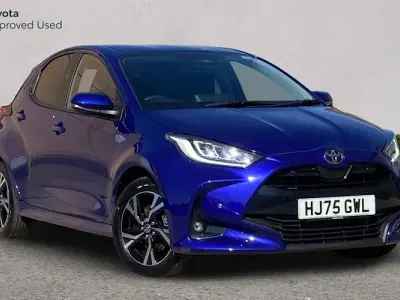 Used Toyota Yaris Design 116 HP (85 kW) 2025 Juniper blue Hatchback