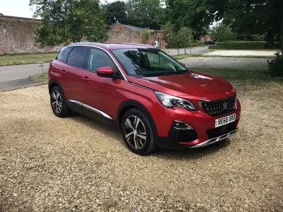 Used Peugeot 3008 Allure 130 HP (95 kW) 2018 Red SUV