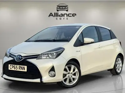 Used Toyota Yaris Sport 2016 White Hatchback