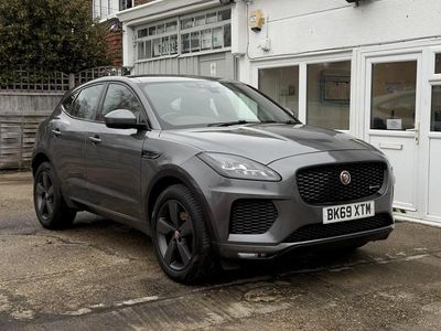 Używany Jaguar E-Pace Chequered Flag 180 KM (132 kW) 2019 Szary SUV