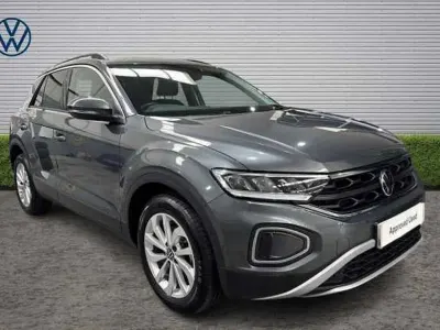 Used VW T-Roc Life 150 HP (110 kW) 2023 Grey SUV