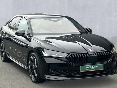 Gebraucht Skoda Superb SportLine 150 PS (110 kW) 2026 Schwarz Kleinwagen
