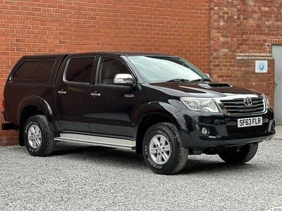 Black Used 2013 Toyota HiLux Pickup | £13,990 (Expensive)