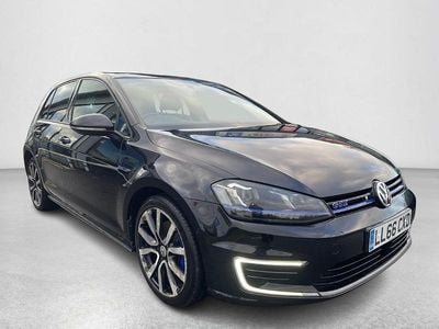 Used VW Golf VII GTE 204 HP (150 kW) 2016 Black Hatchback