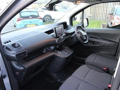 Used Peugeot E-Partner 98 kW (134 HP) 2024 Grey MPV