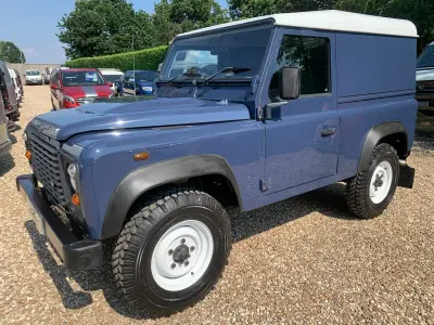 Used Land Rover Defender 120 HP (88 kW) 2012 Blue Hatchback