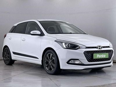 White Used 2016 Hyundai i20 Premium Hatchback | £6,480 (Fair price)