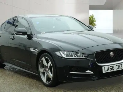 Used Jaguar XE R-Sport 180 HP (132 kW) 2017 Black Sedan