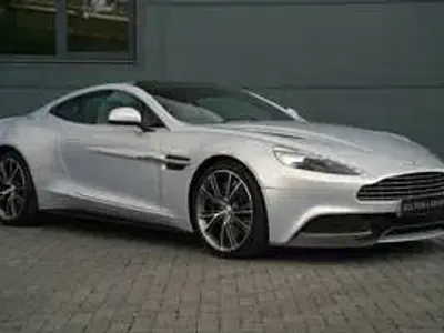 Used Aston Martin Vanquish 573 HP (421 kW) 2014 Silver Coupe