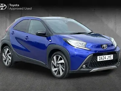 Used Toyota Aygo X 72 HP (52 kW) 2024 Blue SUV