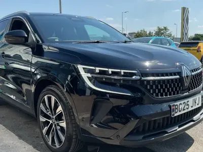 Used Renault Austral Techno 200 HP (147 kW) 2025 Black SUV