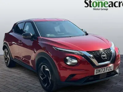 Used Nissan Juke N-Connecta 114 HP (83 kW) 2025 Red SUV