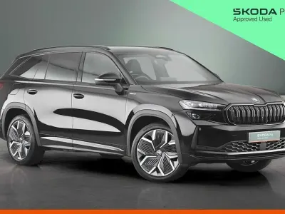 Used Skoda Kodiaq SportLine 142 HP (104 kW) 2025 Black magic pearl effect SUV