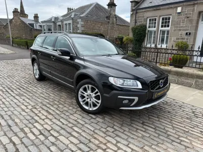 Used Volvo XC70 SE Lux 181 HP (133 kW) 2016 Black Estate
