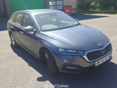 Begagnad Skoda Octavia SE First Edition 150 HK (110 kW) 2020 Grå Kombi