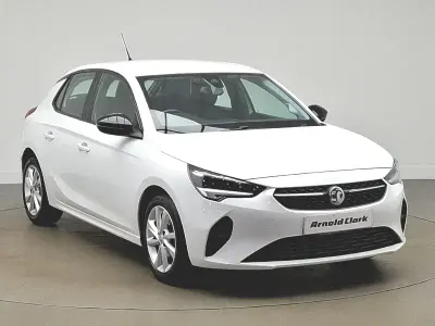 Używany Vauxhall Corsa 100 KM (73 kW) 2020 Biały Hatchback