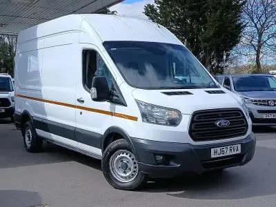 Begagnad Ford Transit 130 HK (95 kW) 2017 Vit Van