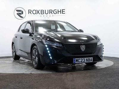 Używany Peugeot 308 Active Premium 130 KM (95 kW) 2023 Czarny Hatchback